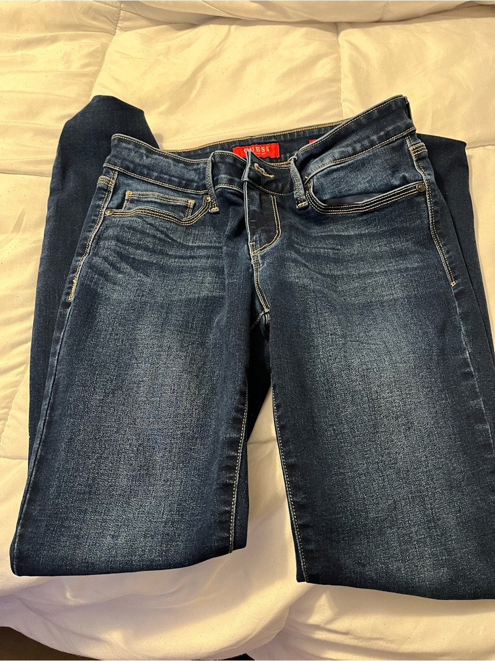 Guess Women's Skinny Jeans in Dark Blue Wash